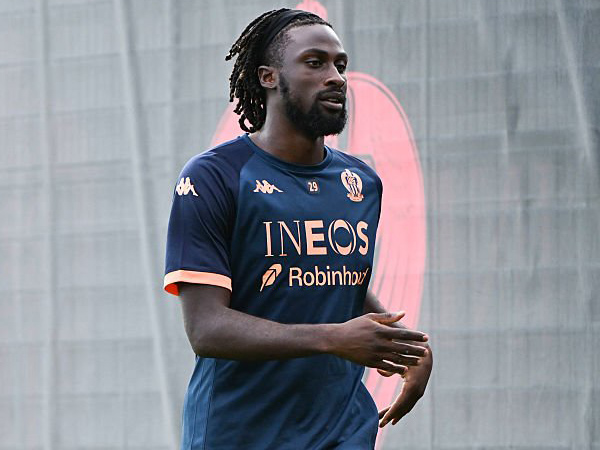Aston Villa Segel Transfer Evann Guessand dari Nice